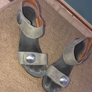 Sofft Brand Gray Wedges